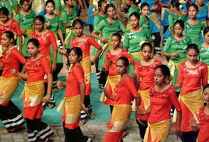 Traditional Maldives Dances - Bodu Beru